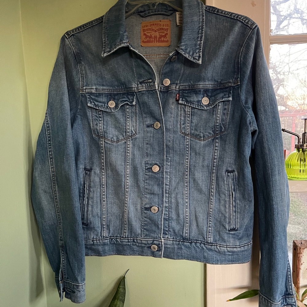 Levi’s Original Denim Trucker Jacket